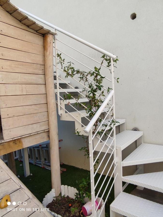 Appartamento Spotorno Con Ampio Terrazzo Attrezzato Anche Con Angolo Cottura Dış mekan fotoğraf