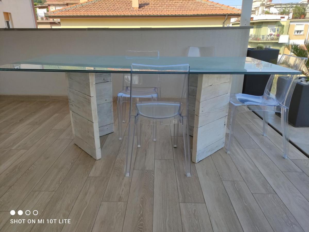 Appartamento Spotorno Con Ampio Terrazzo Attrezzato Anche Con Angolo Cottura Dış mekan fotoğraf